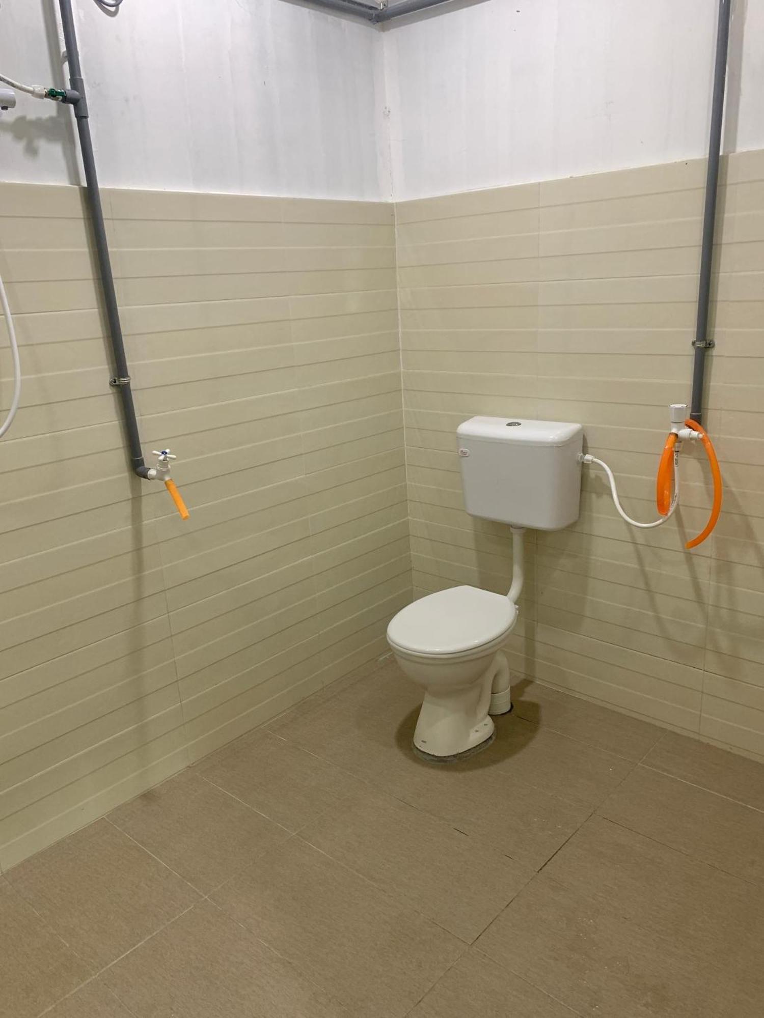 Tiara Inn Homestay 2 Tingkat Pontian Johor Pontian Besar Ngoại thất bức ảnh