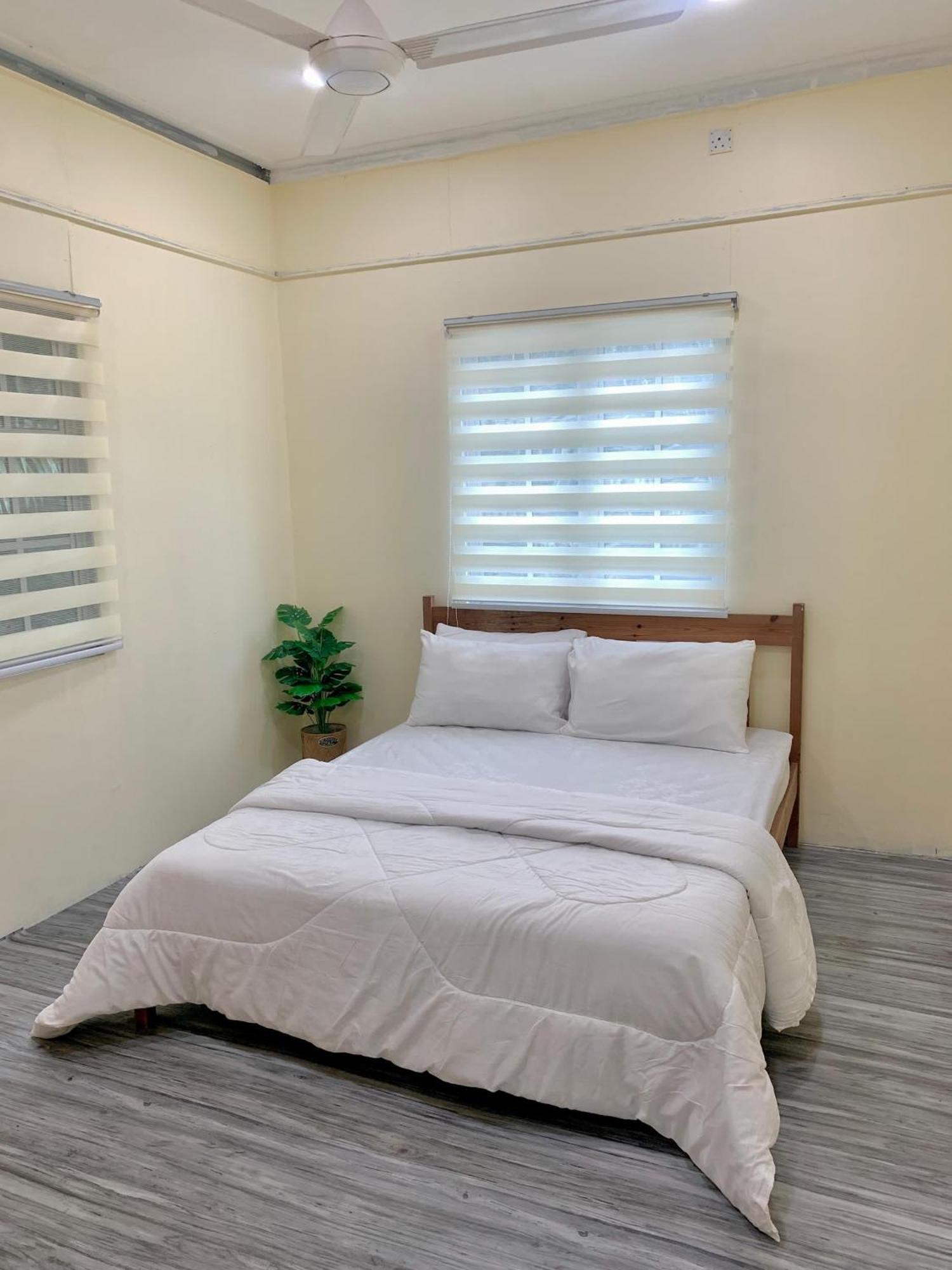 Tiara Inn Homestay 2 Tingkat Pontian Johor Pontian Besar Ngoại thất bức ảnh